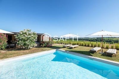 /international/fr/gensac-aquitaine-310099685289/
