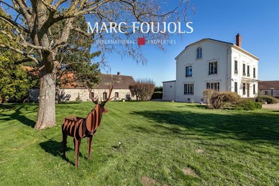 /international/fr/senlis-picardie-310106484881/