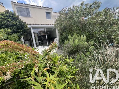 /international/fr/le-cap-d-agde-languedoc-roussillon-310107737863/
