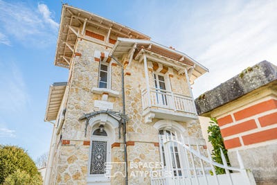 /international/fr/saint-georges-de-didonne-charente-310108525652/