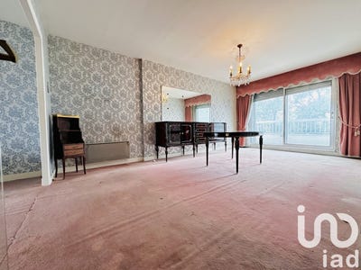 /international/fr/orleans-centre-val-de-loire-310101159293/