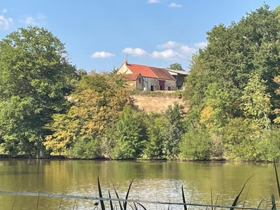 /international/fr/lourdoueix-saint-pierre-limousin-310109858764/