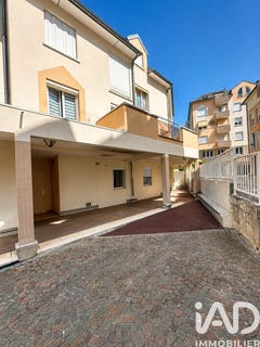 /international/fr/viry-chatillon-ile-de-france-310108403734/