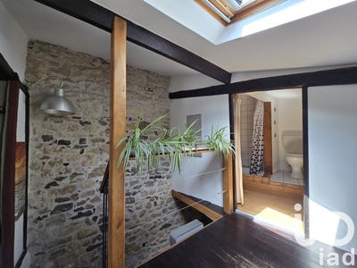 /international/fr/thouars-charente-310100887027/