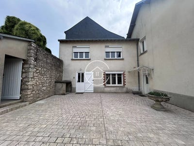 /international/fr/la-chaussee-saint-victor-centre-val-de-loire-310101496547/?lang=en