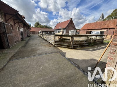 /international/fr/eringhem-calais-310104283731/