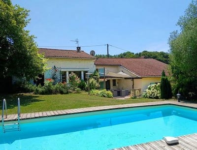 /international/fr/les-essards-charente-120097796886/?lang=zh-cn