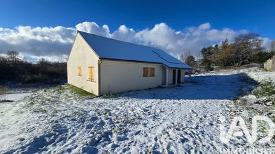 /international/fr/charbonnieres-les-varennes-auvergne-310103712188/