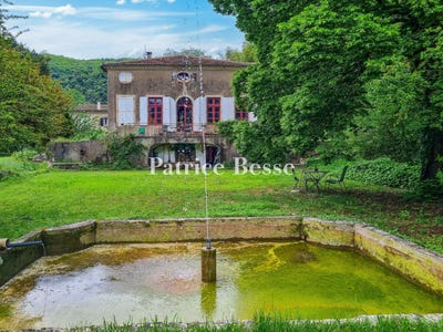 /international/fr/ganges-languedoc-roussillon-310107581752/