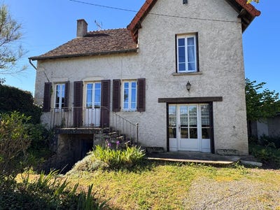 /international/fr/saint-gengoux-le-national-burgundy-310107650135/