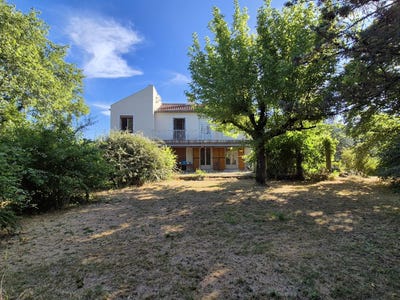 /international/fr/laval-pradel-languedoc-roussillon-310100734967/