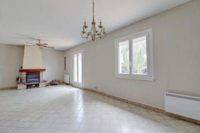 /international/fr/saint-denis-sur-loire-centre-val-de-loire-310101334654/?lang=en
