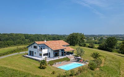 /international/fr/ahetze-aquitaine-310100600157/?lang=zh-cn