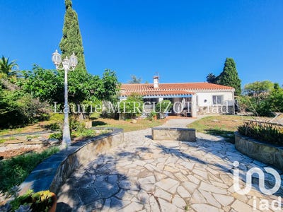 /international/fr/pollestres-languedoc-roussillon-310101156679/?lang=zh-cn