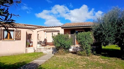 /international/fr/bize-minervois-languedoc-roussillon-310108292318/