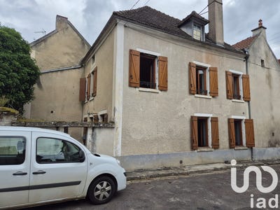 /international/fr/ancy-le-franc-burgundy-310101033785/
