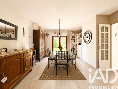 /international/fr/lias-midi-pyrenees-310108456694/?lang=id