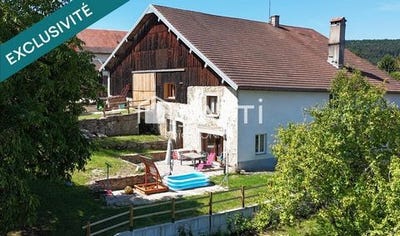 /international/fr/charmoille-franche-comte-310102161354/