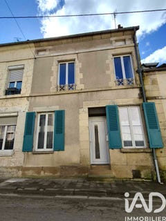 /international/fr/ancy-le-franc-burgundy-310102243001/