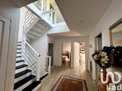/international/fr/compiegne-picardie-310100884494/?lang=zh-tw