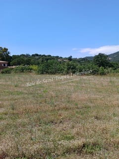 /international/fr/grimaud-provence-alpes-cote-d-azur-310108104271/