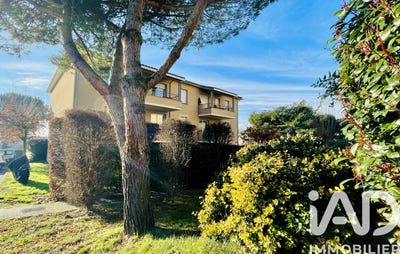 /international/fr/saint-gaudens-midi-pyrenees-310106966442/