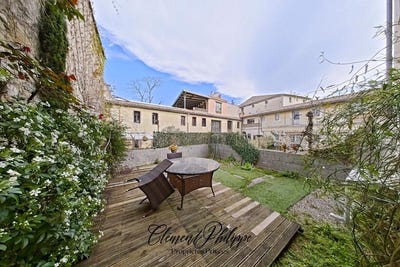 /international/fr/carcassonne-languedoc-roussillon-310109100386/?lang=th