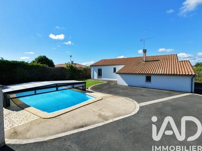 /international/fr/garat-charente-310107372386/