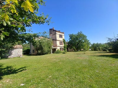 /international/fr/saint-antonin-noble-val-midi-pyrenees-310101046312/?lang=pt
