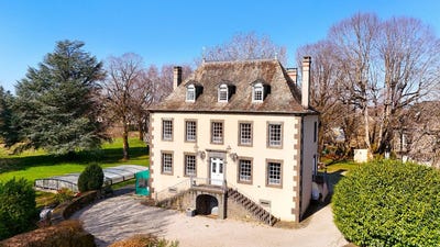 /international/fr/lacroix-barrez-midi-pyrenees-310108317453/