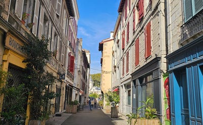 /international/fr/bayonne-aquitaine-310110420322/