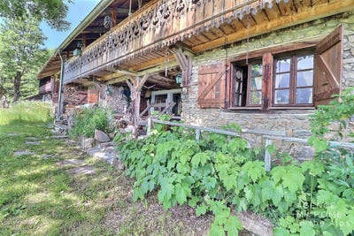 /international/fr/la-cote-d-arbroz-rhone-310100939008/