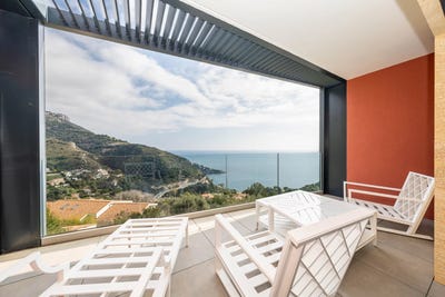 /international/fr/eze-hh-15734303-eze-provence-alpes-cote-d-azur-310100955333/