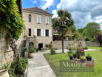 /international/fr/figeac-midi-pyrenees-310108974090/