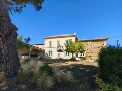 /international/fr/saint-macaire-aquitaine-310119983189/