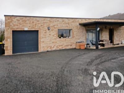/international/fr/terrasson-lavilledieu-aquitaine-310105372623/