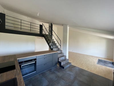 /international/fr/angles-pays-de-la-loire-310107293747/