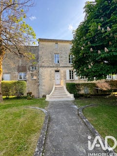 /international/fr/bourg-centre-val-de-loire-310107676324/
