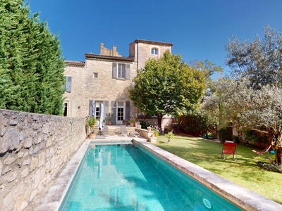 /international/fr/saint-paul-trois-chateaux-hh-15925747-saint-paul-trois-chateaux-rhone-310102481481/