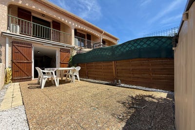 /international/fr/saint-cyprien-languedoc-roussillon-310108466375/