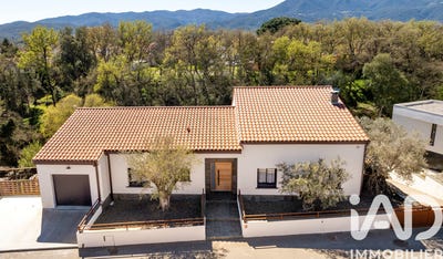 /international/fr/saint-jean-pla-de-corts-languedoc-roussillon-310107321006/
