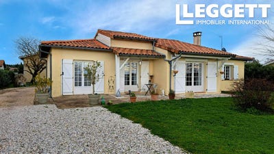/international/fr/saint-seurin-de-cadourne-aquitaine-310103447048/