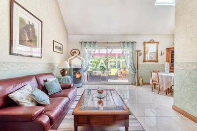/international/fr/avrille-pays-de-la-loire-310106877394/