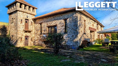 /international/fr/saint-yrieix-la-perche-limousin-310103813553/