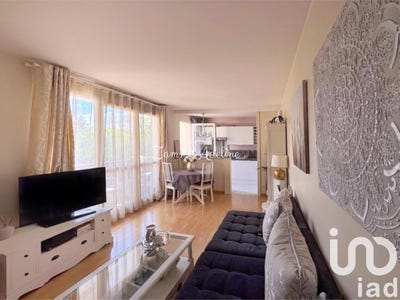 /international/fr/le-blanc-mesnil-ile-de-france-310099613289/