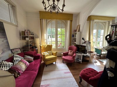 /international/fr/thouars-charente-310108137617/