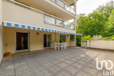 /international/fr/charbonnieres-les-bains-rhone-310102123345/