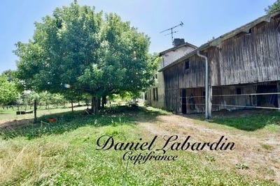 /international/fr/grignols-aquitaine-310100742492/