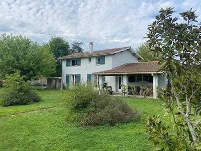 /international/fr/lesparre-medoc-aquitaine-120098413366/