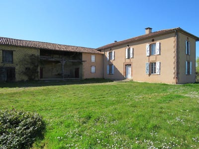 /international/fr/castelnau-magnoac-midi-pyrenees-310108899977/
